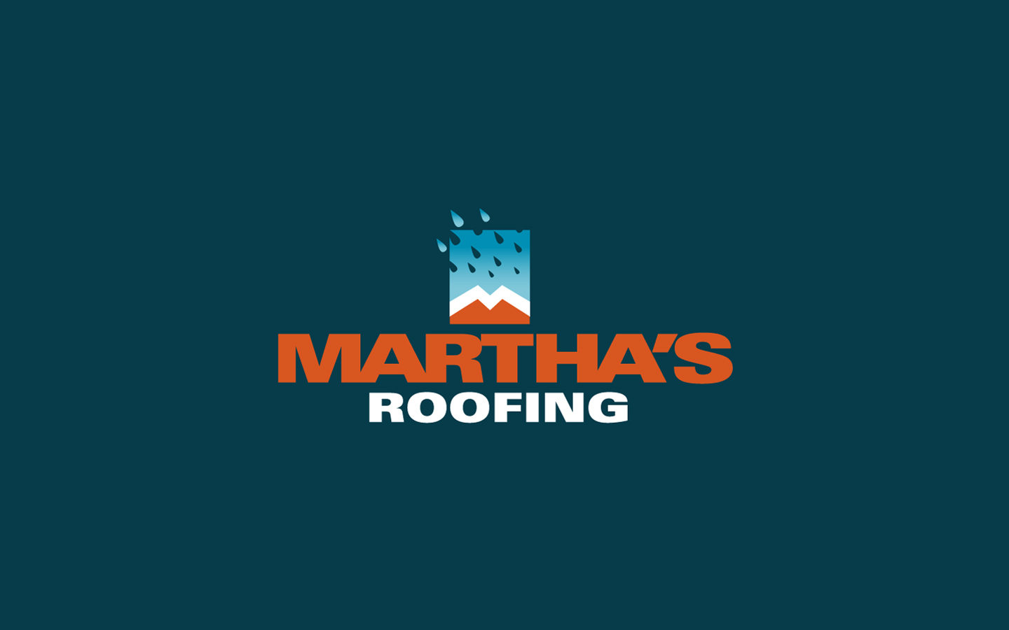 Martha's Roofing Logo